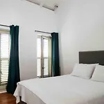 Elorhouse In The Charming Neighborhood Of Koumkapi *