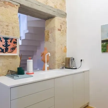 Elorhouse In The Charming Neighborhood Of Koumkapi